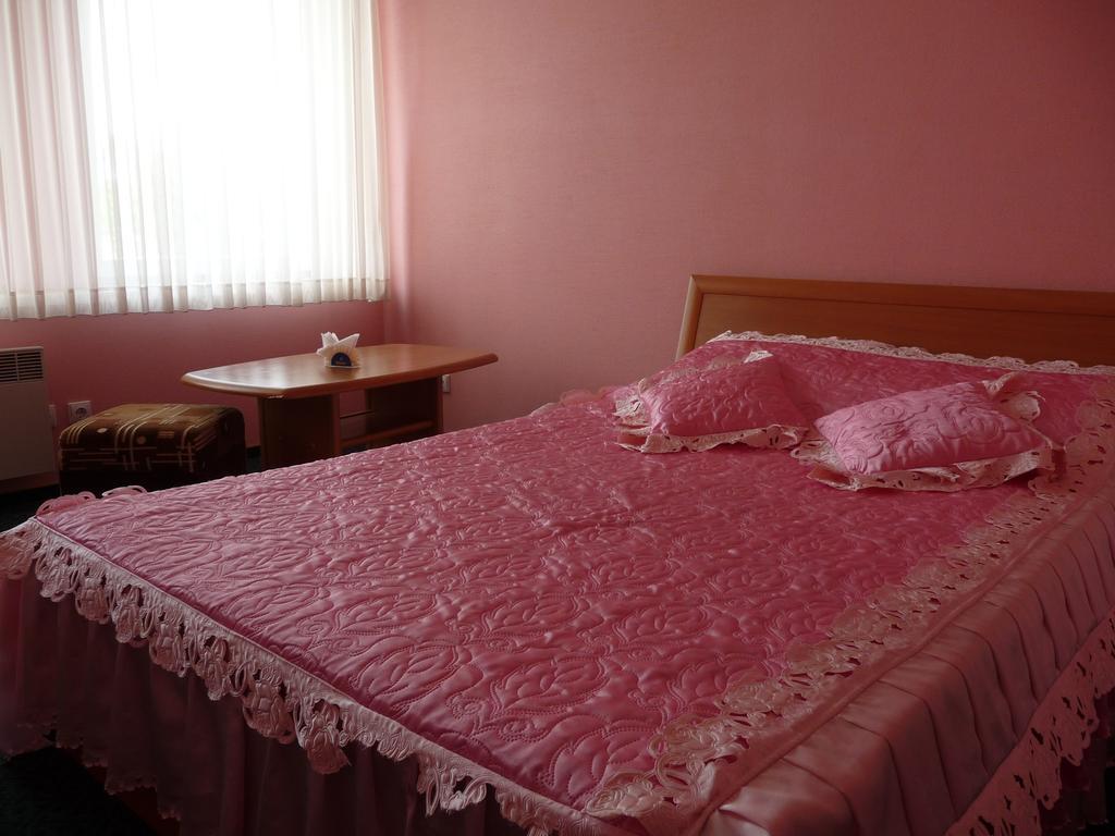 Skaistaziede Hotel Šiauliai Værelse billede